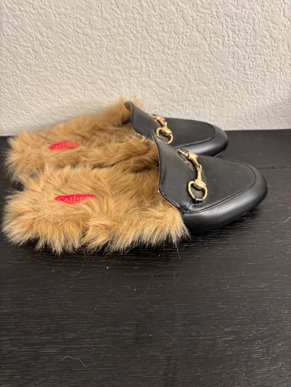 Catherine Malandrino Black Leather Fur Lined Mule Loafers Size 8 Gold Horsebit S - Picture 3 of 5